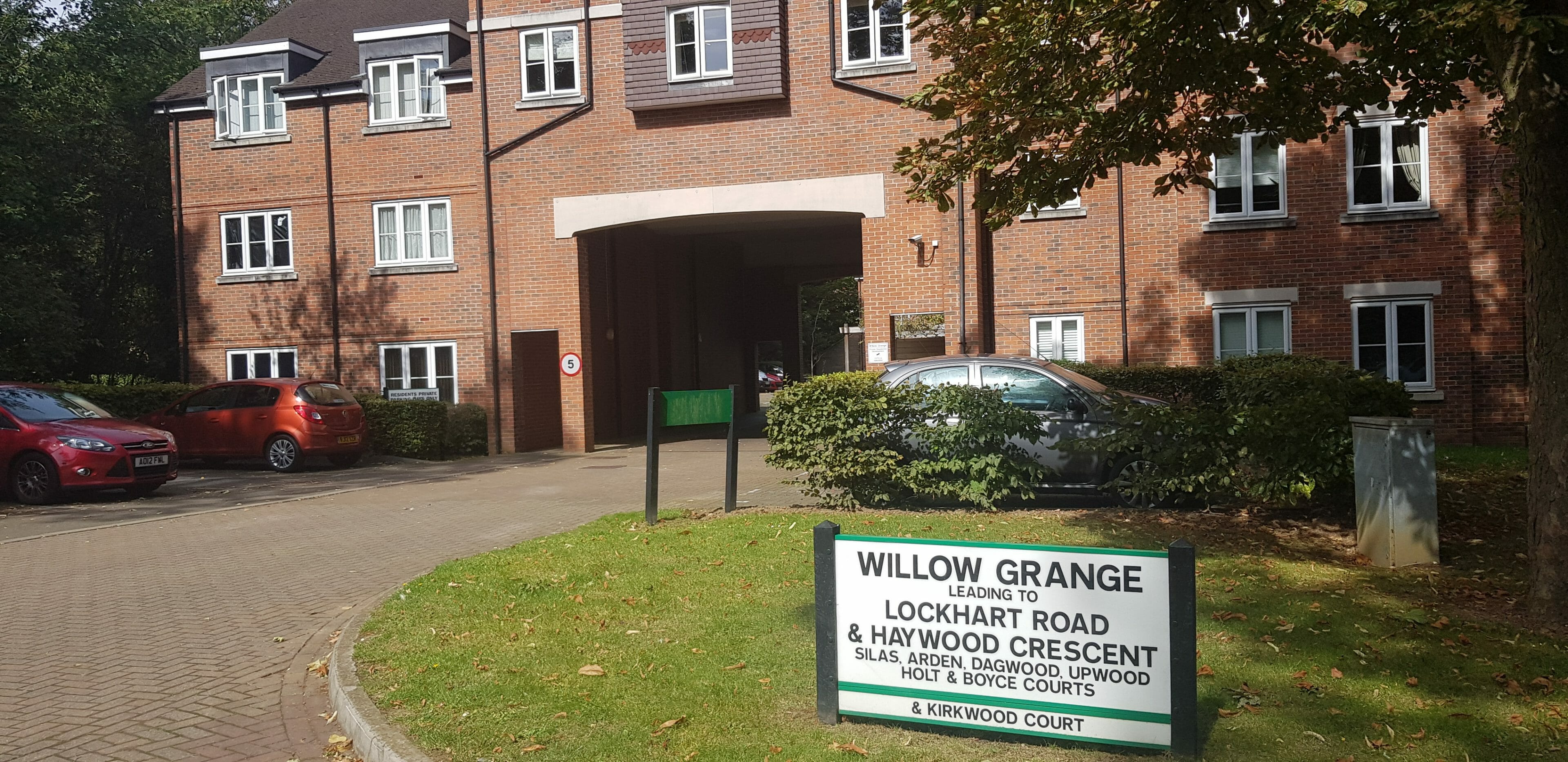 Willow Grange Carpet Cleaning Watford Hertfordshire Prestige
