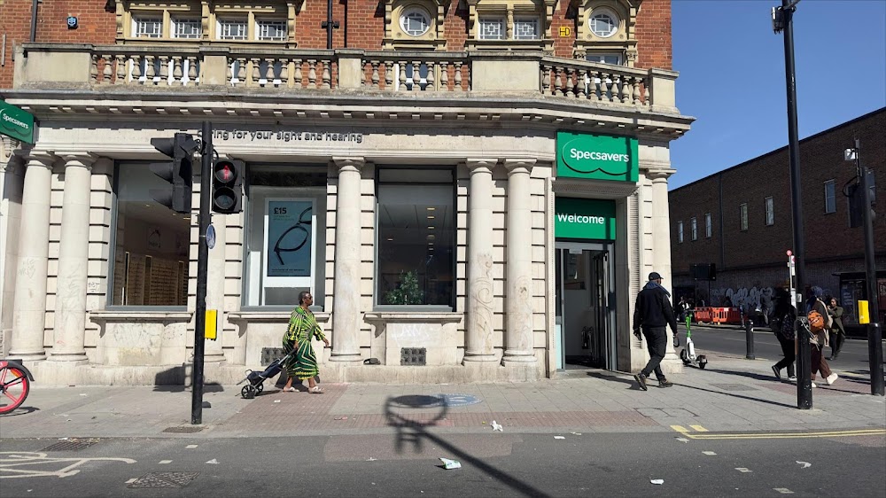 Exterior of Specsavers Opticians Peckham following a professional carpet restoration by Prestige.