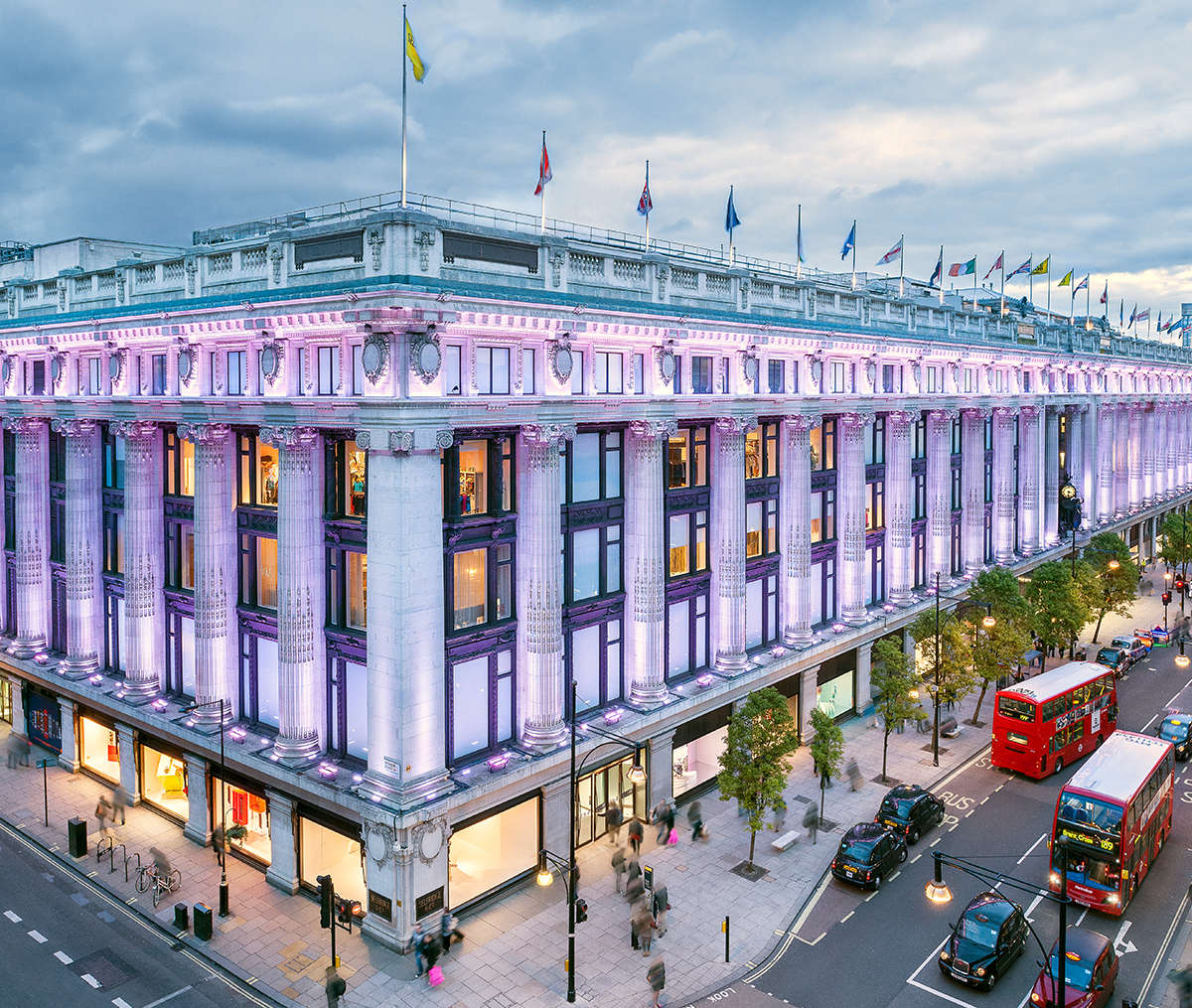 Exterior view of Selfridges Oxford Street flagship store in London – Specialist retail floor maintenance and restorative rug cleaning by Prestige.