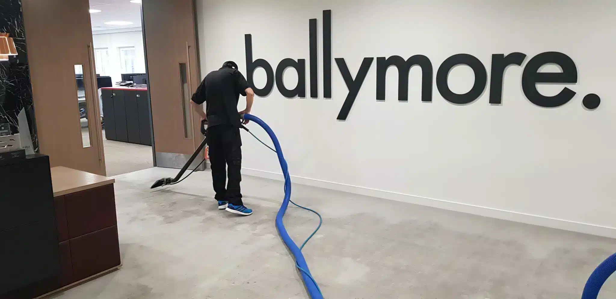 Professional office carpet cleaning for corporate headquarters in Paddington Basin W2.